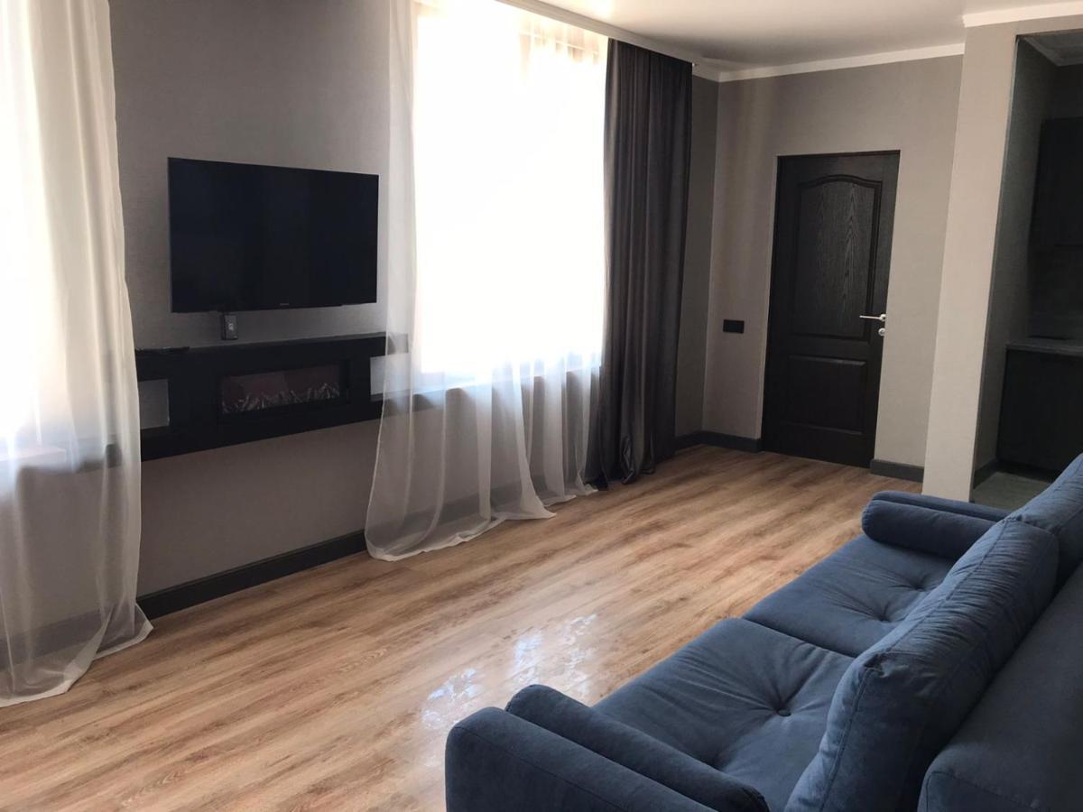 Гостевой Дом София 400 М До Моря Гагра Экстерьер фото