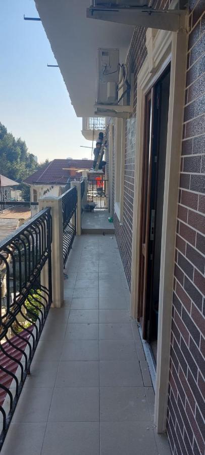 Гостевой Дом София 400 М До Моря Гагра Экстерьер фото